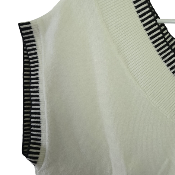 Women's Cream V-Neck Sweater - Picture 2 of 4